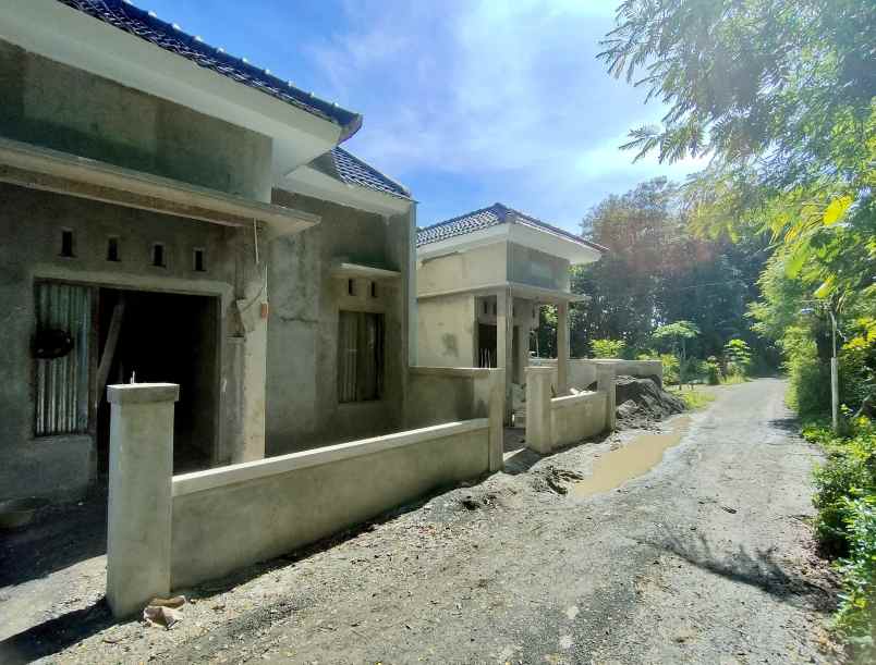 rumah murah 400 jutaan 7 menit ke pasar godean sleman