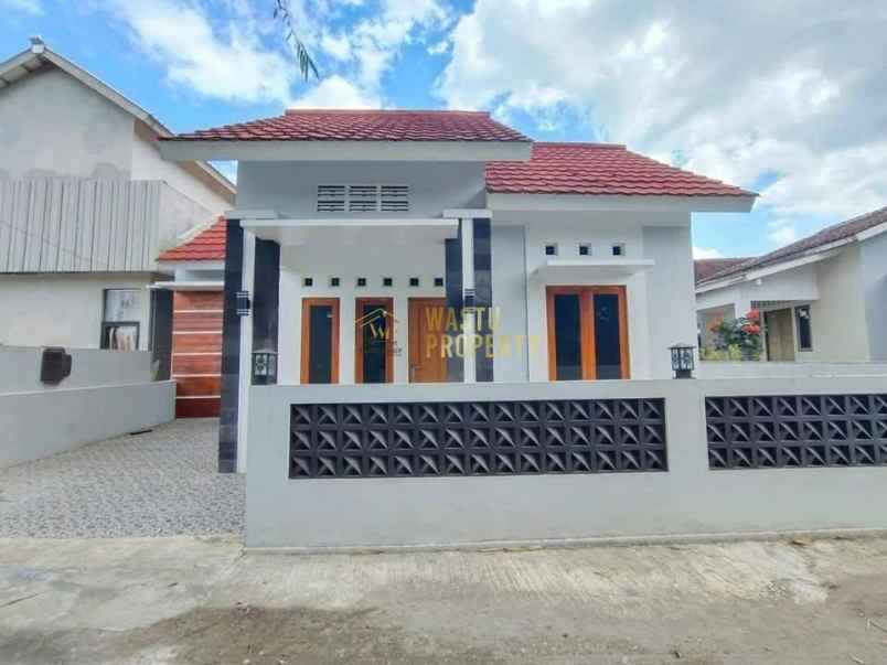 rumah murah 7 menit ke smp n 4 pakem siap huni