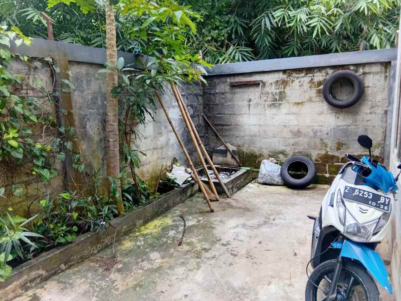 rumah murah asri di cisarua sumedang