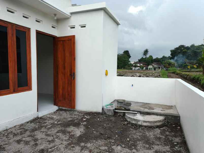 rumah nyaman aman di area berkembang jogja solo