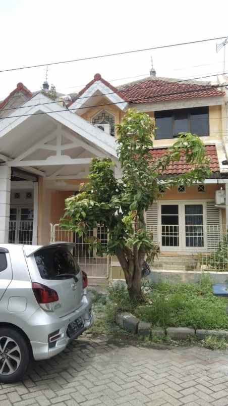 rumah pantai mentari kenjeran row 3 mobil