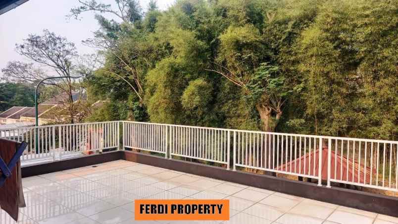 rumah perumahan legenda wisata