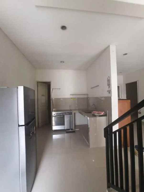 rumah premium rawamangun lokasi favorit siap huni