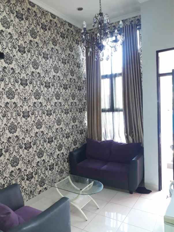 rumah sariwangi row jalan besar full furnished