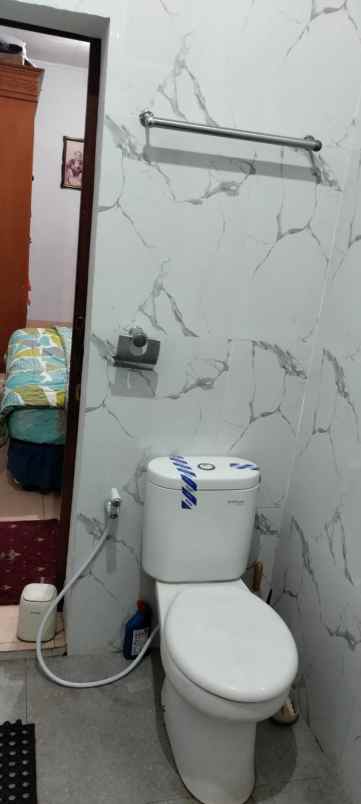 rumah second terawat di depok jaya pancoran mas depok