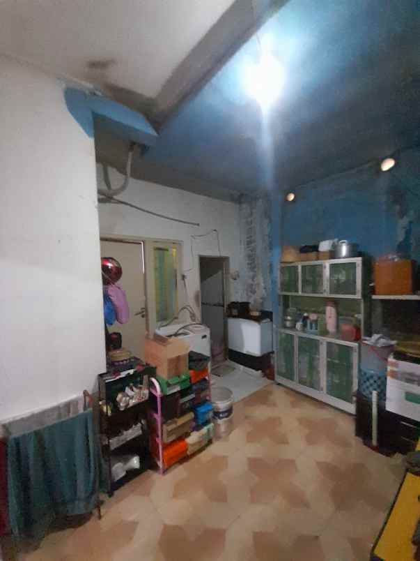 rumah secondary lt 90 shm imb at tanah baru beji depok