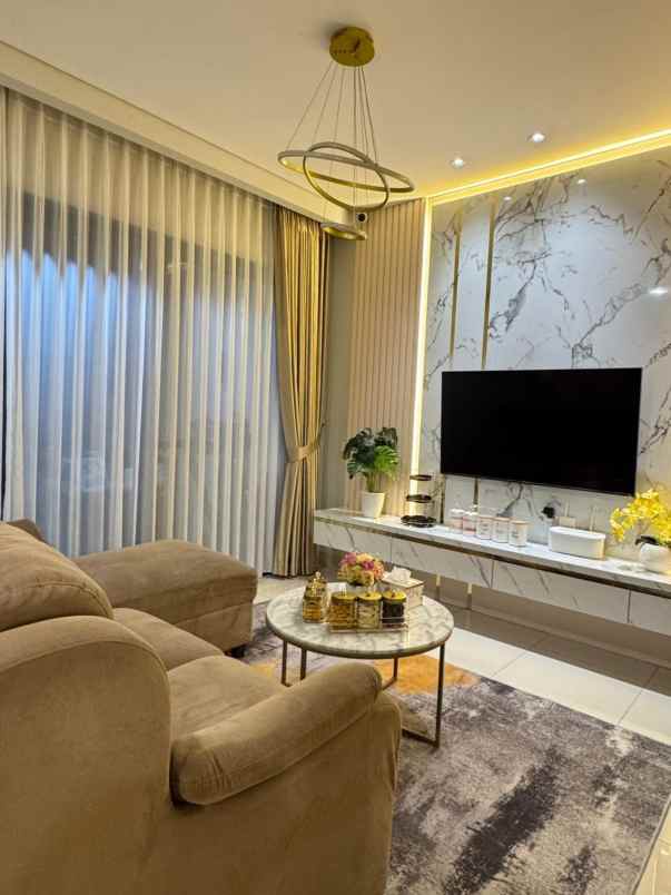 rumah secondary siap huni dalam cluster di kota wisata