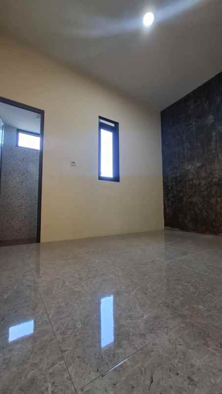 rumah siap huni 1 lantai lokasi dekat suhat