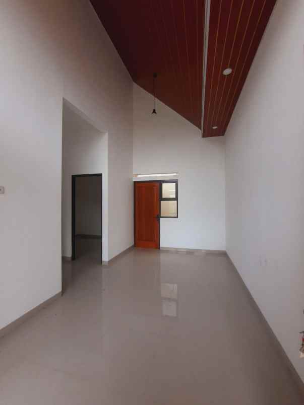 rumah siap huni cluster pocis serpong pamulang