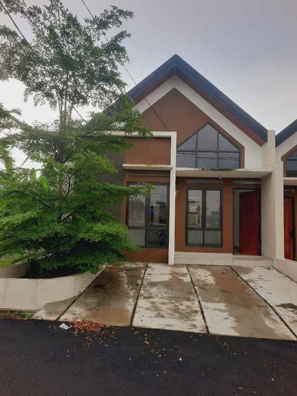 rumah siap huni cluster pocis serpong pamulang