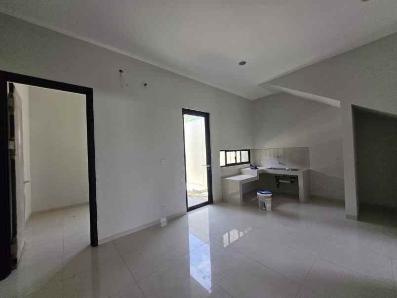 rumah siap huni free ppn cluster bianca suvarna sutera
