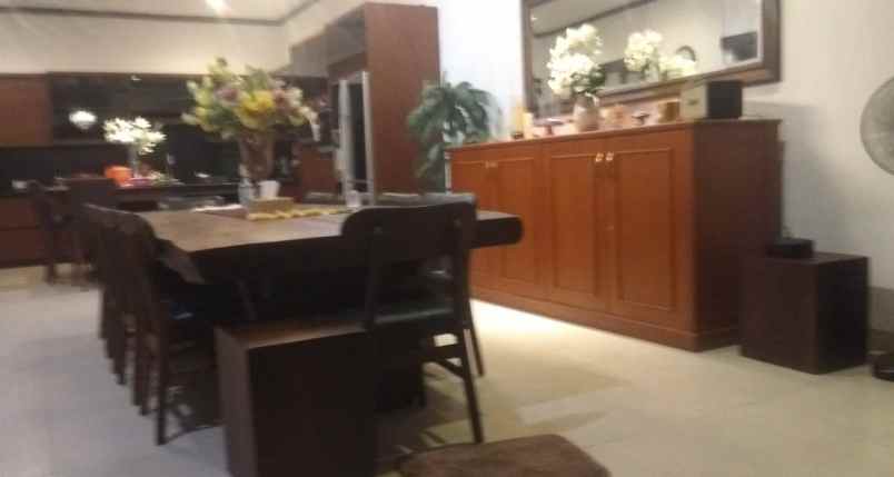 rumah siap huni kemang timur