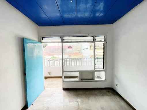 rumah siap huni ngagel jaya lokasi strategis nol jalan