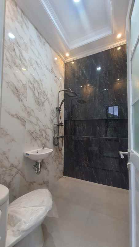 rumah srengseng sawah jagakarsa