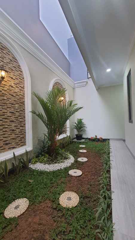 rumah srengseng sawah jagakarsa