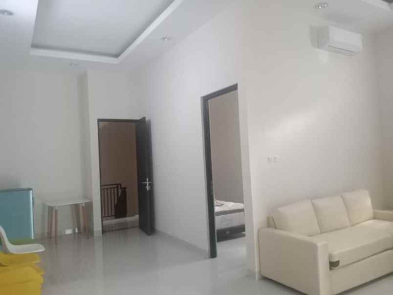 rumah sunter hijau raya