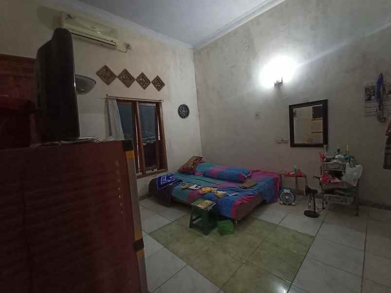 rumah taman alamanda karang