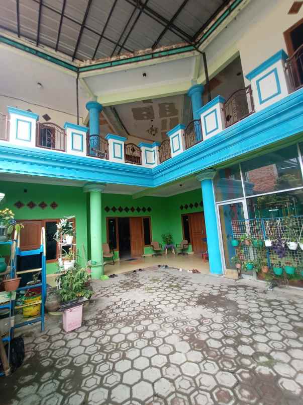 rumah taman alamanda karang