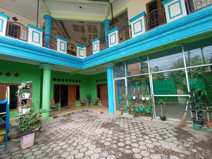 rumah taman alamanda karang