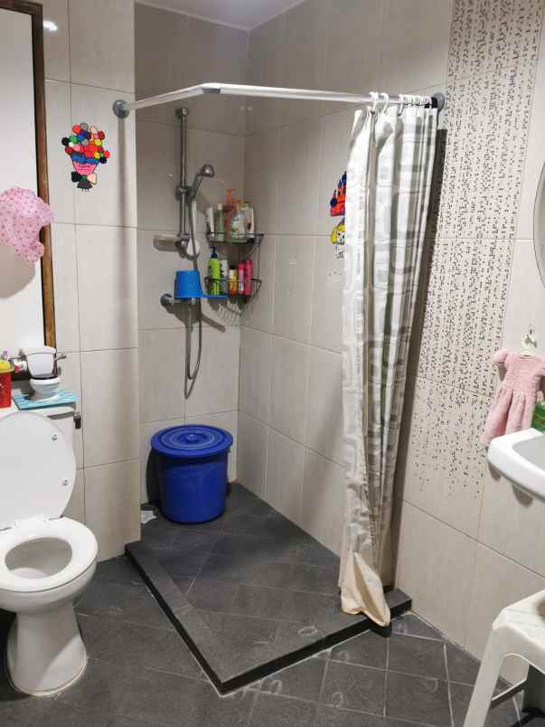 rumah villa gading indah kelapa