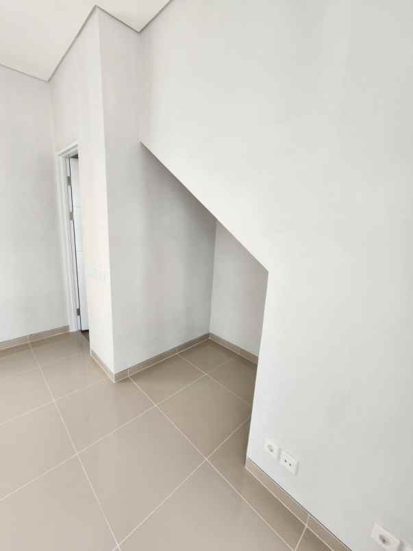 wisata bukit mas paddington rumah baru gress kosongan