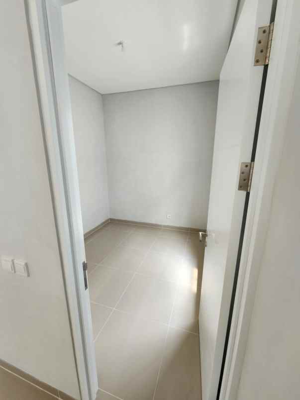 wisata bukit mas paddington rumah baru gress kosongan