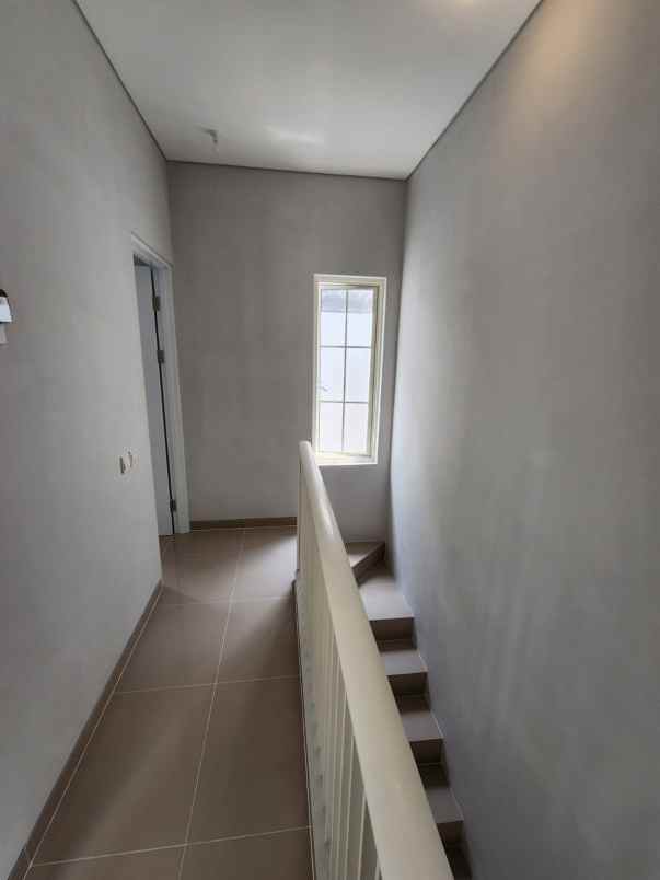 wisata bukit mas paddington rumah baru gress kosongan