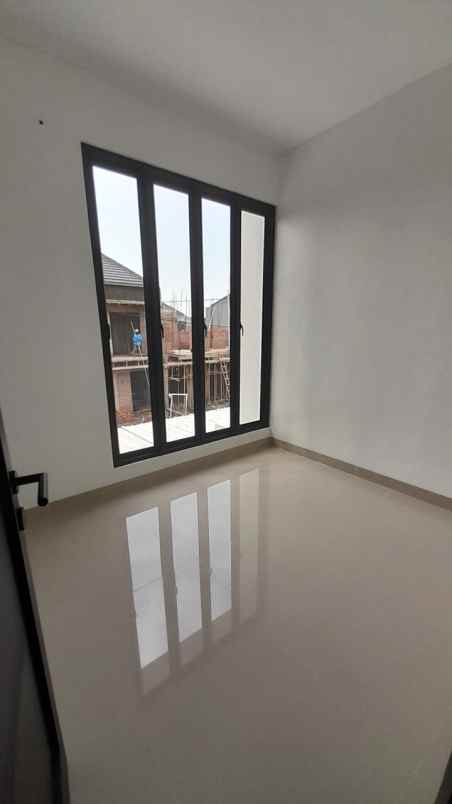 3 juta dapat rumah 2 lantai di serpong bsd