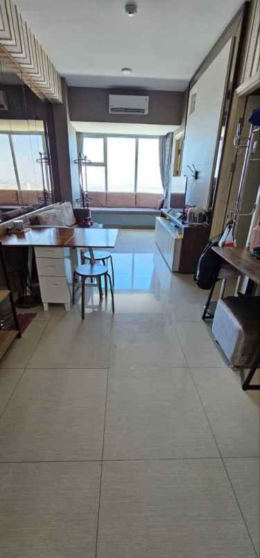 anderson hadap timur view petra