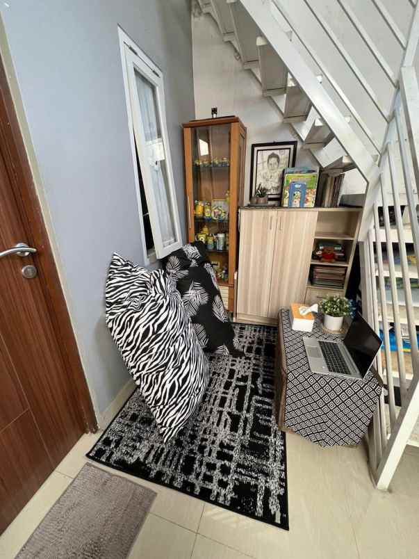 bu rumah regol pusat kota bandung