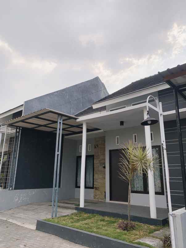 desain rumah 1 lantai moden di kediri