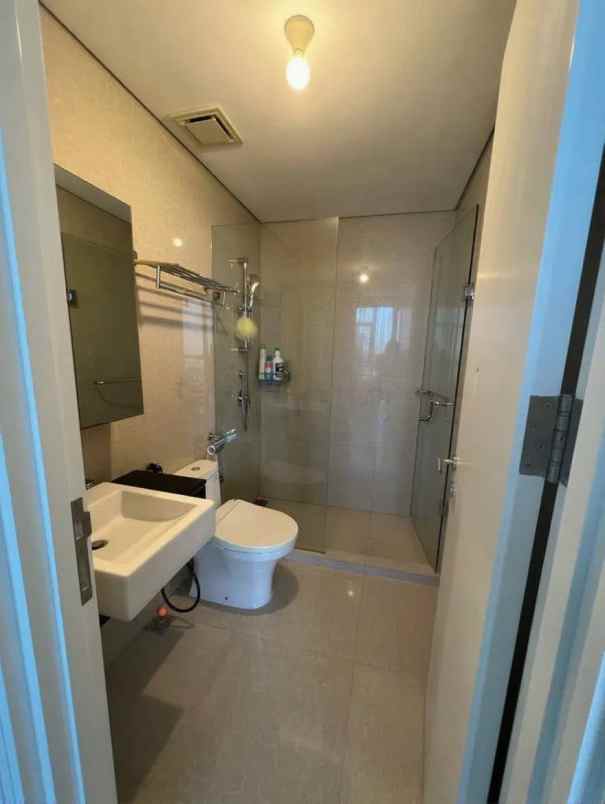 dijual apartemen ciputra world