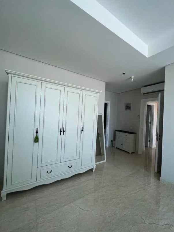 dijual apartemen ciputra world