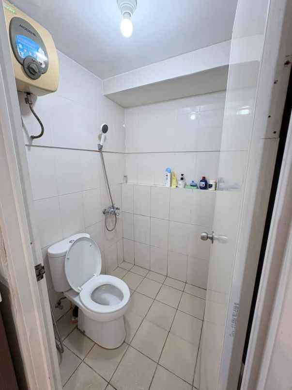 dijual apartemen educity yale