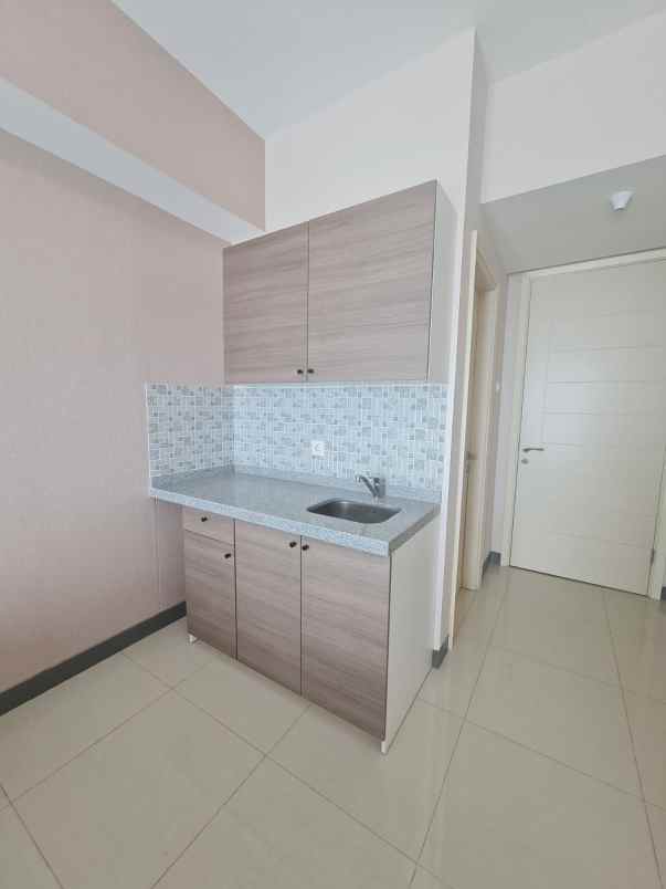dijual apartemen jalan pakuwon indah
