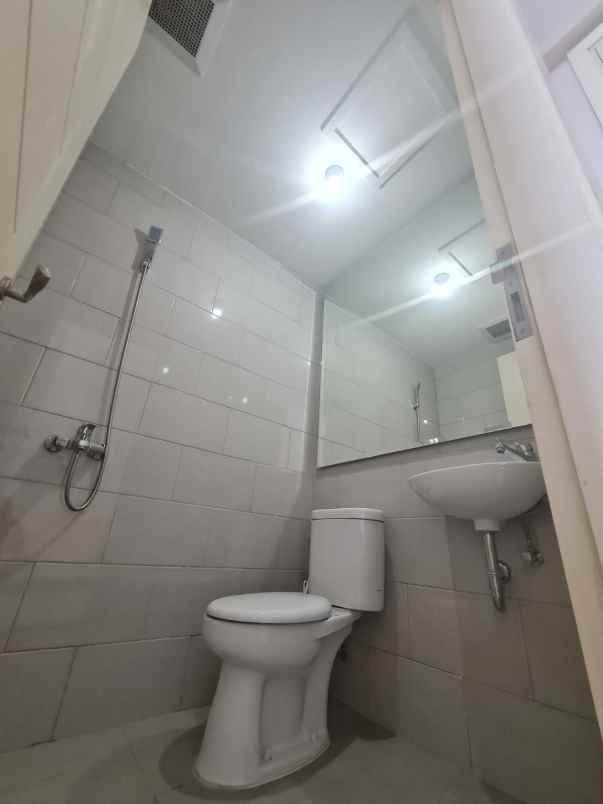 dijual apartemen jalan pakuwon indah