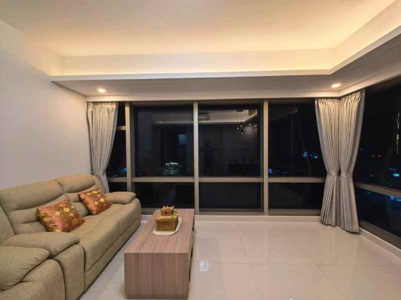 dijual apartemen jalan pakuwon indah