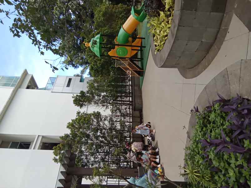 dijual apartemen jl raya kalibata rawajati