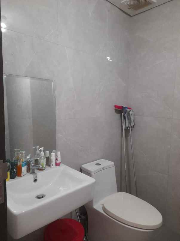 dijual apartemen klaska surabaya selatan