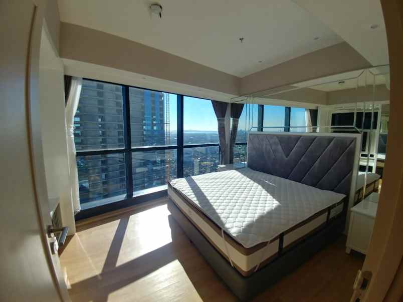 dijual apartemen tunjungan plaza