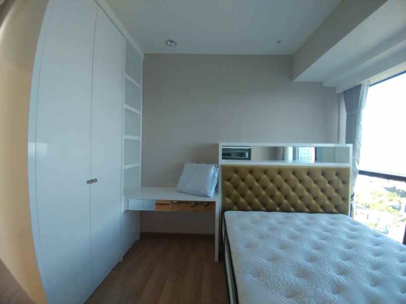 dijual apartemen tunjungan plaza