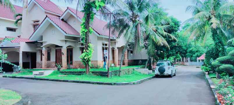 dijual cepat rumah hook di pesona khayangan depok