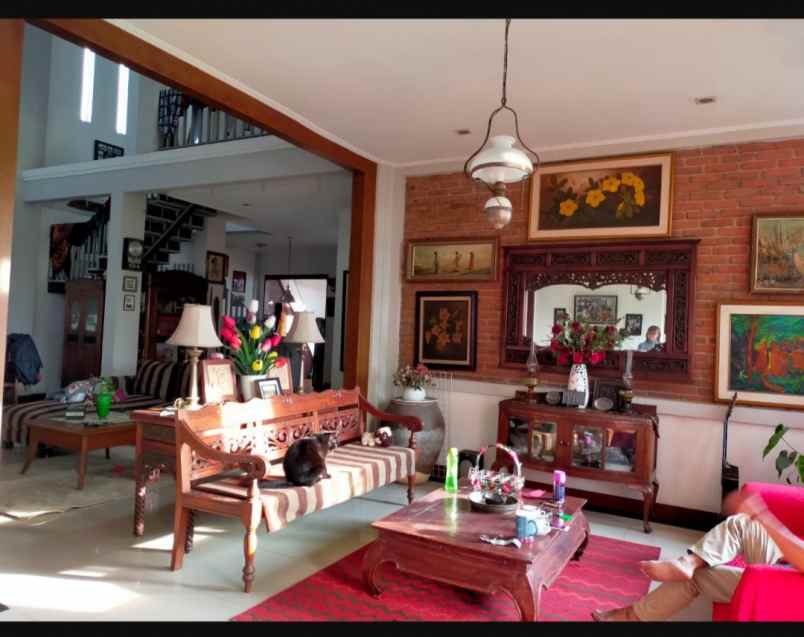 dijual cepat rumah mewah di ciwaruga bandung