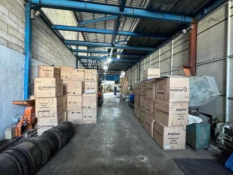 dijual gudang lokasi kapling dpr sidoarjo