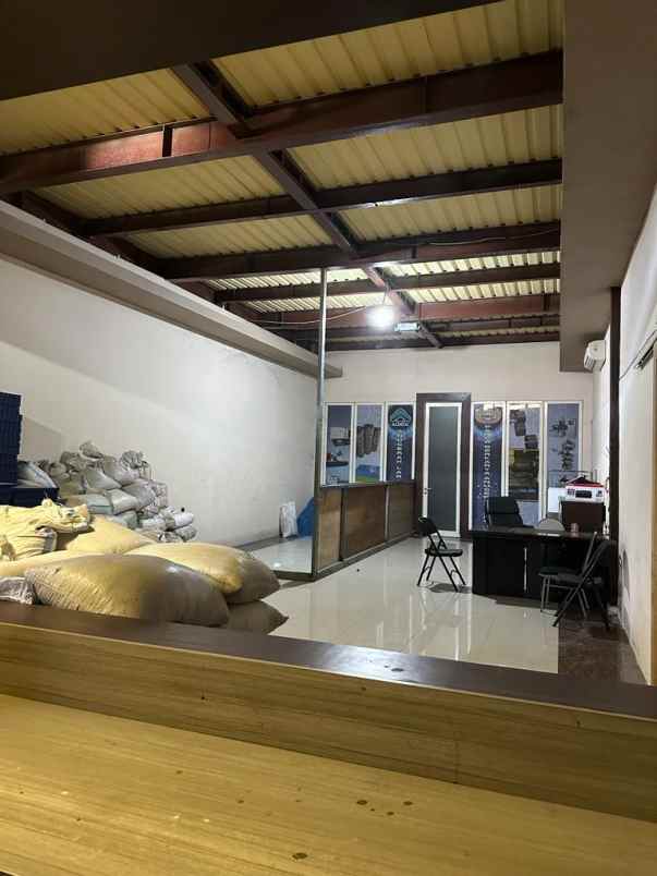 dijual gudang lokasi kapling dpr sidoarjo