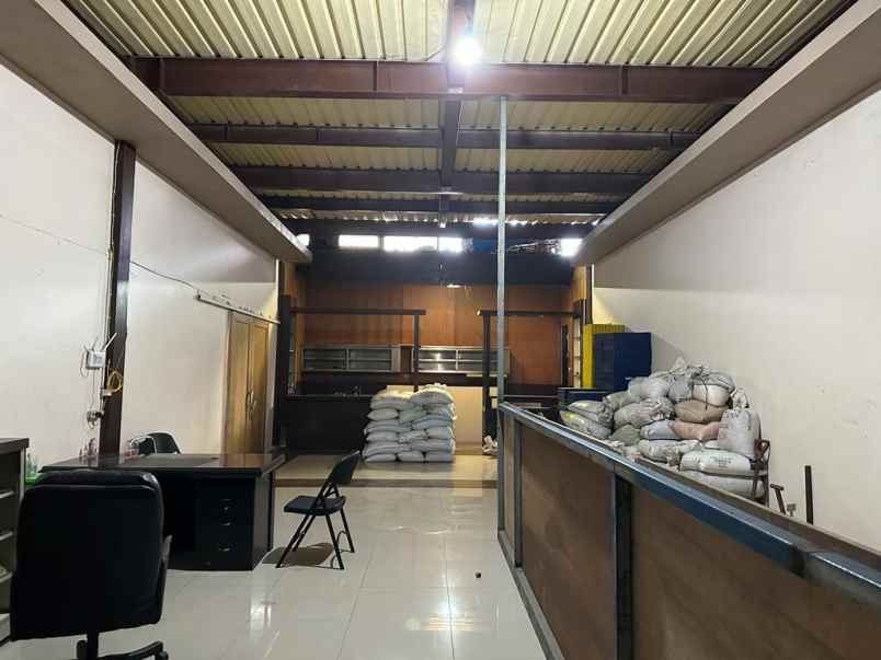 dijual gudang lokasi kapling dpr sidoarjo