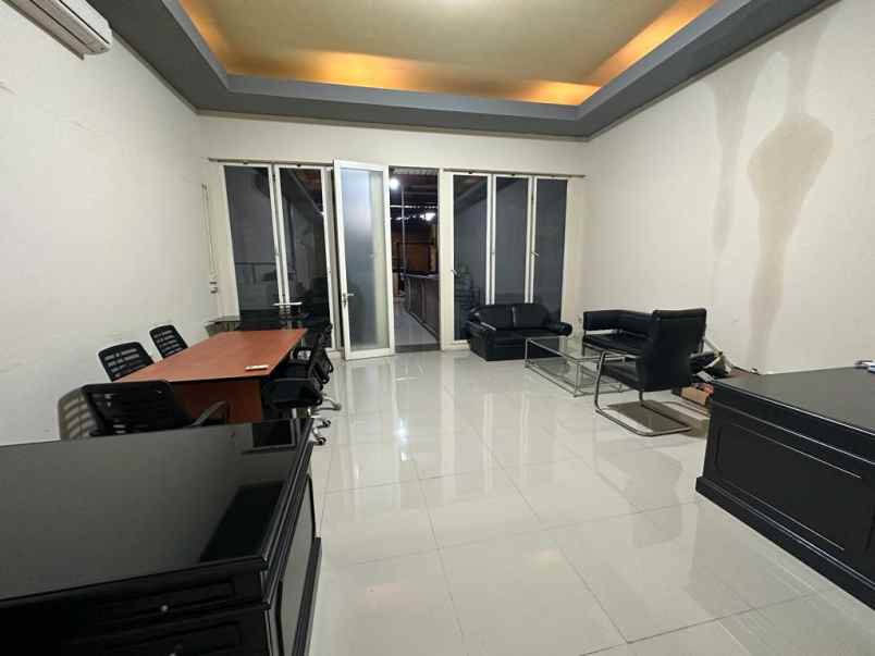 dijual gudang lokasi kapling dpr sidoarjo