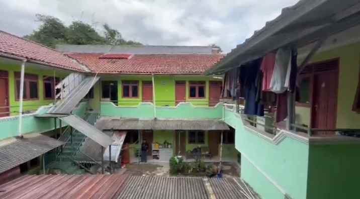 dijual kost babakan