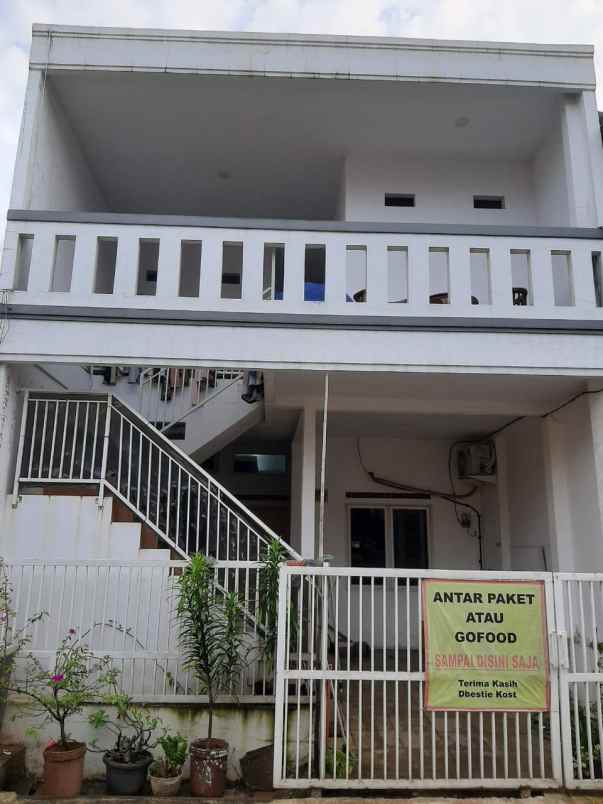 dijual kost bojongsari baru kota depok