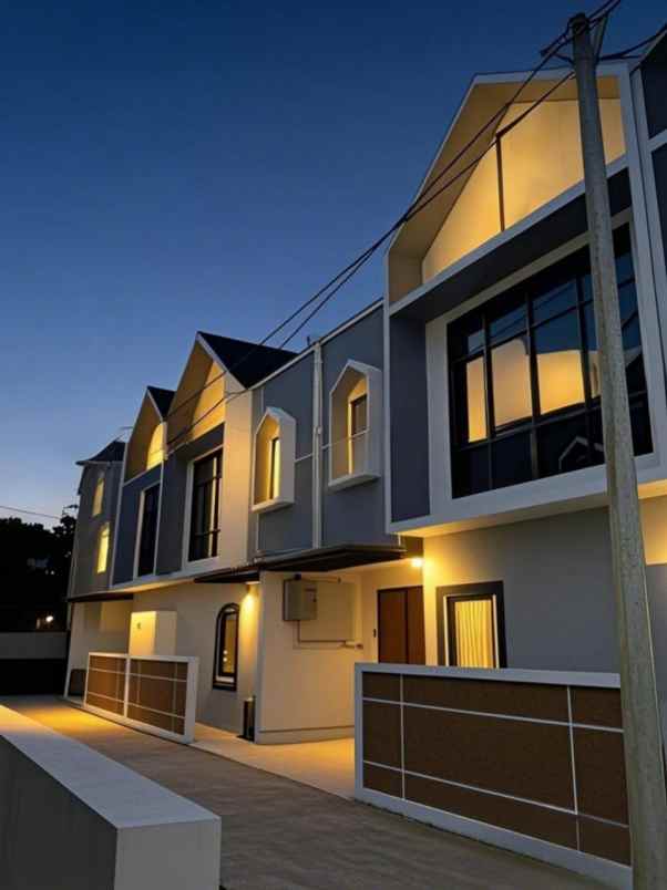 dijual kost cibanteng